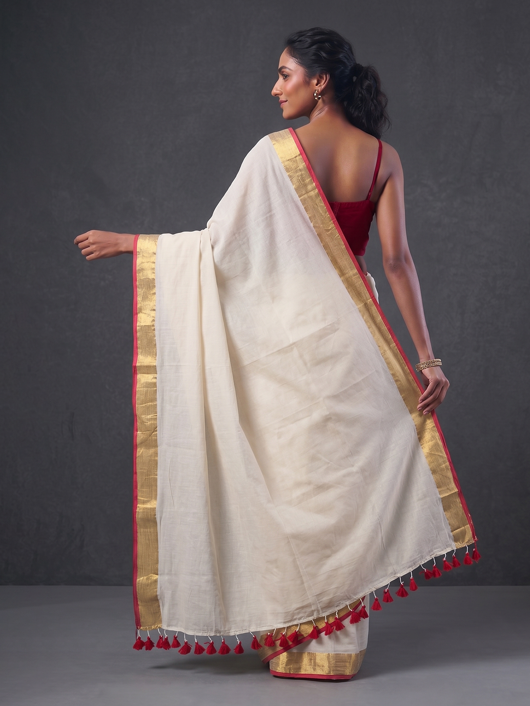 White with Gold Featherlight Bengal Mul Cotton
