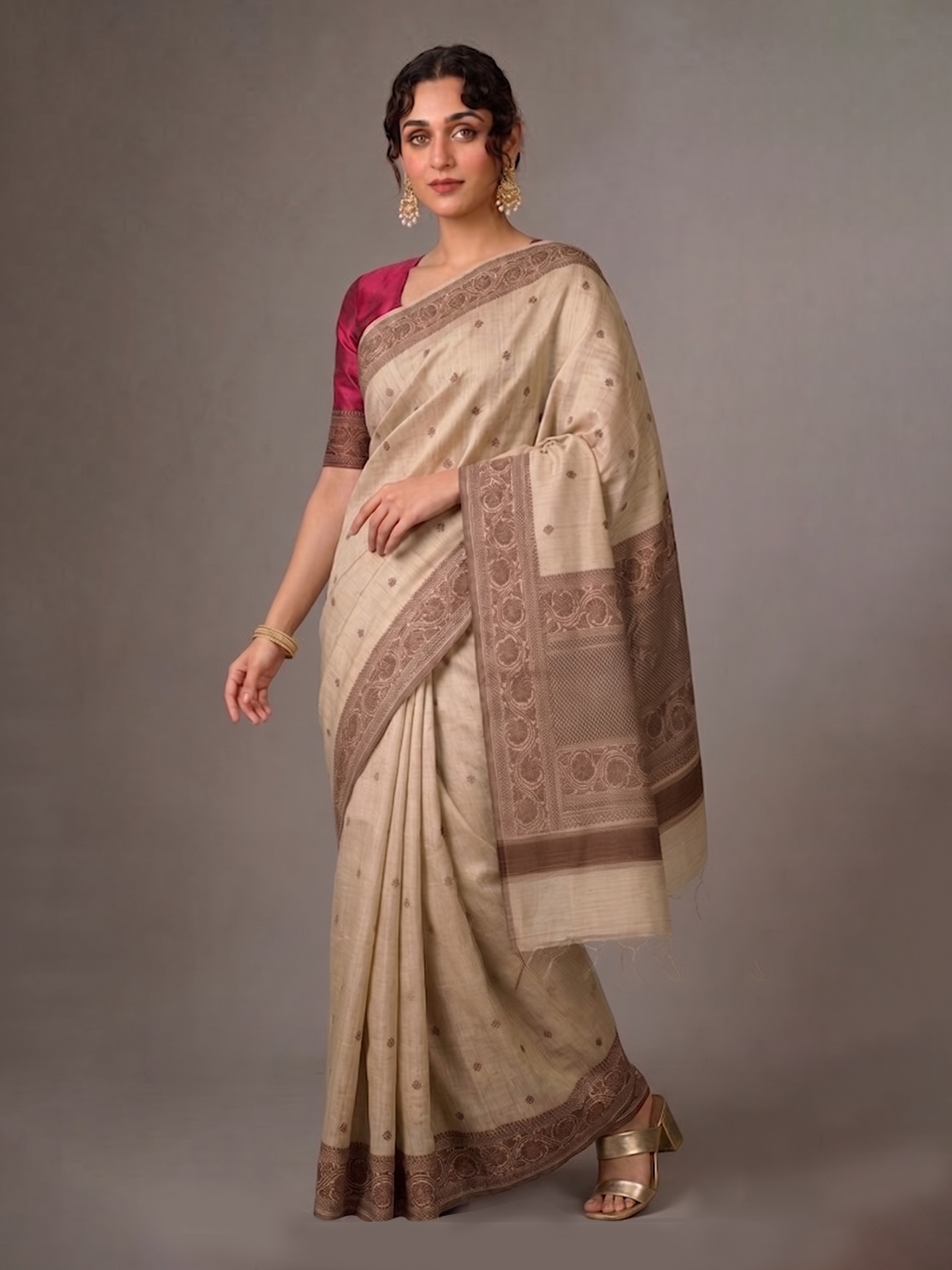 Light sandalwood Zari-woven Raw Silk Benarasi
