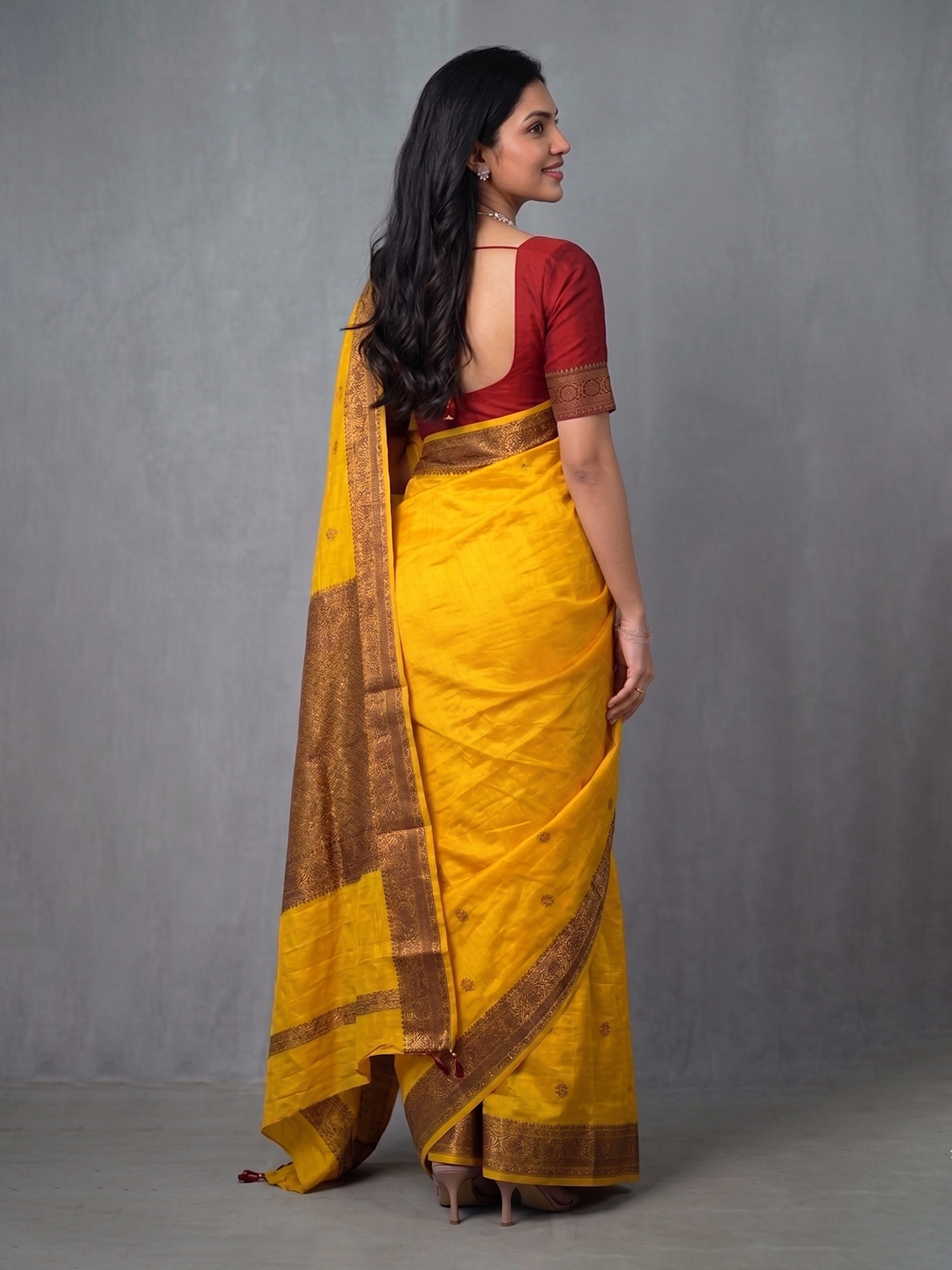Yellow Zari-woven Raw Silk Benarasi