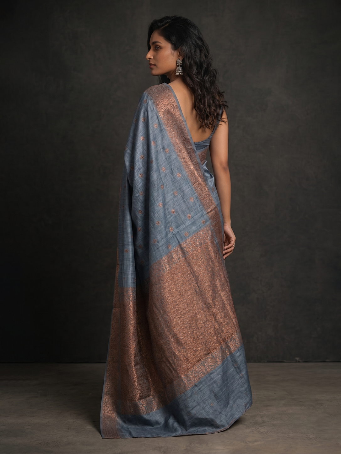 Grey Zari-woven Raw Silk Benarasi